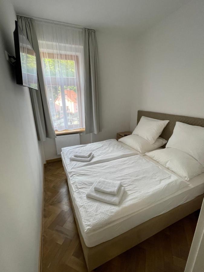 Villa Mila Loket Exteriör bild